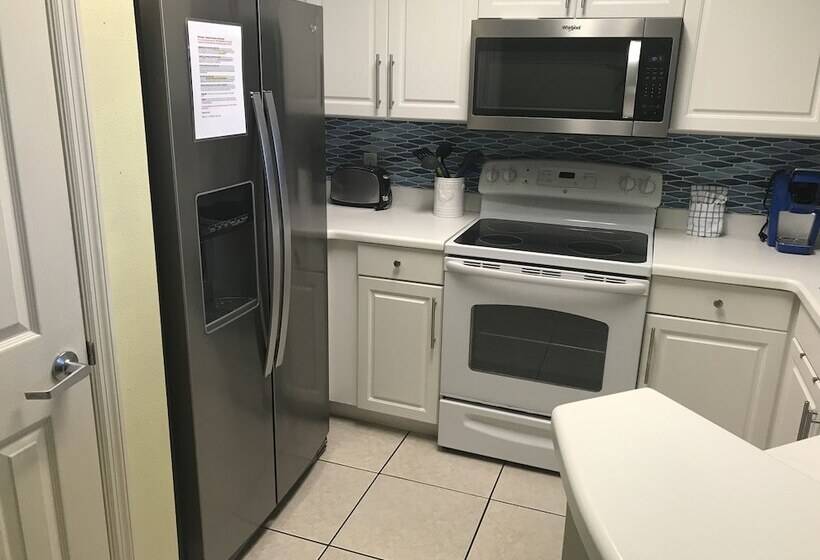 Отель Celadon: Unit 102 By Forehand Rentals