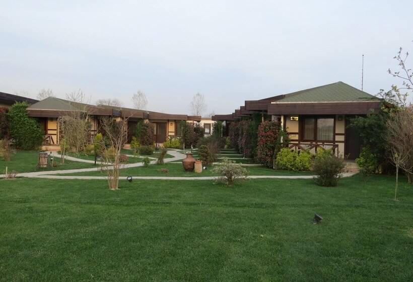 فندق Riva's Club