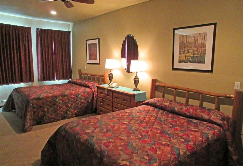 בית מלון כפרי Soda Butte Lodge