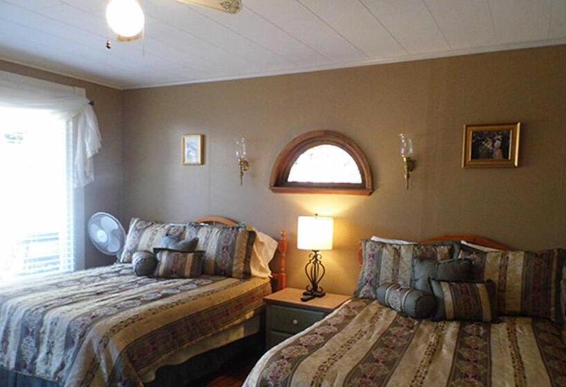 Otter Creek Inn