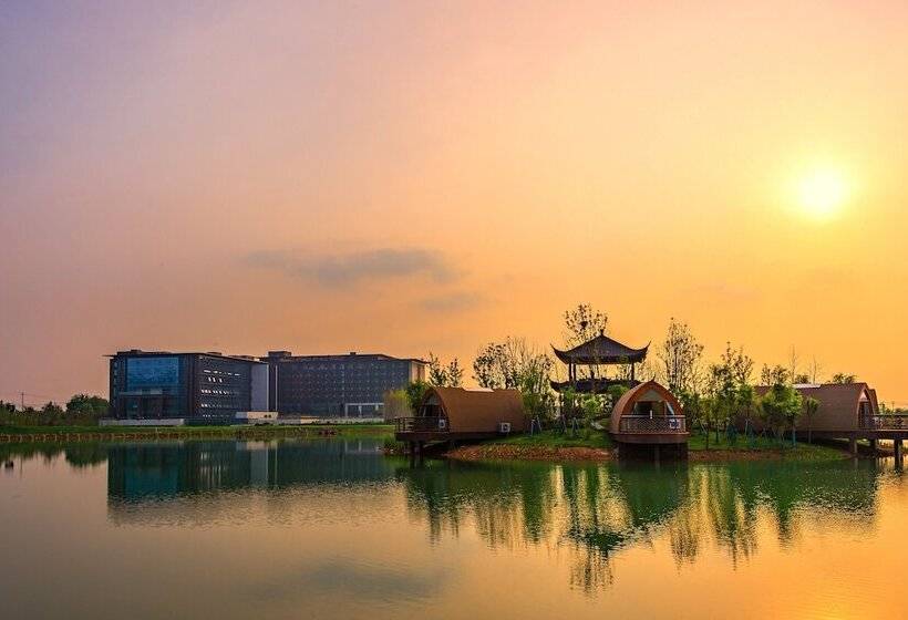 酒店 Holiday Inn Resort Maoshan Hot Spring, An Ihg
