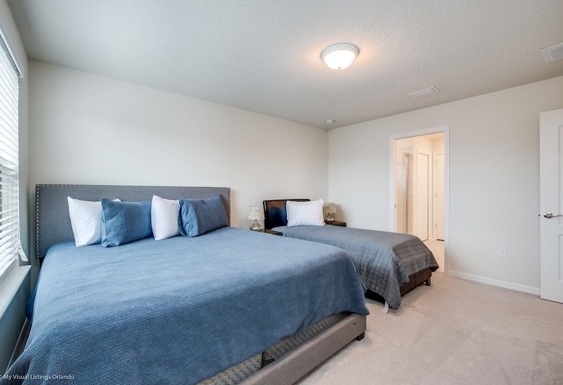 Misty Oak Circle Villa  Solterra