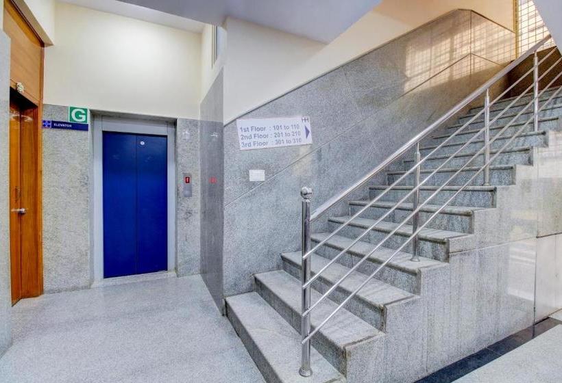 Hotel Nar Comforts [unit Of Narayani Guest House]