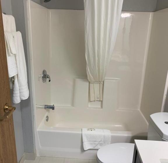 호텔 Quality Inn Owatonna Near Medical Center