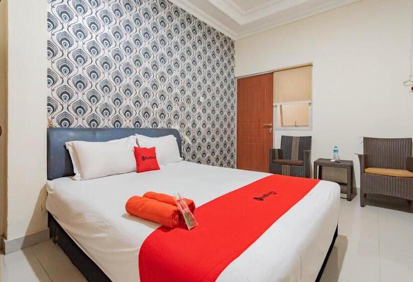 هتل Reddoorz Near Pasar Klandasan Balikpapan