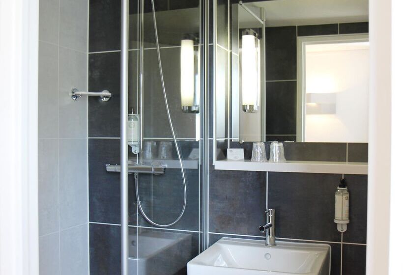 هتل Best Western The Wish Versailles