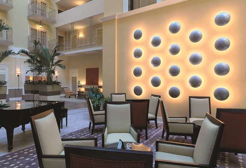 هتل Doubletree Suites By Hilton At The Battery Atlanta