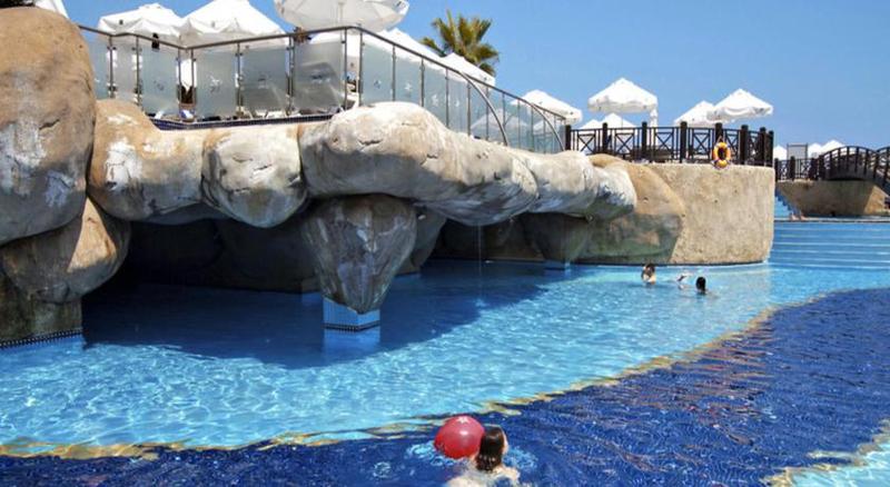 هتل Fame Residence Lara & Spa