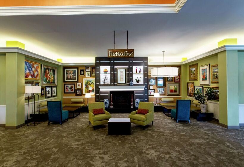 هتل Hilton Garden Inn New York / Staten Island