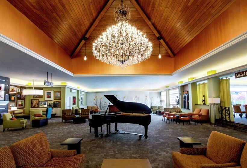 هتل Hilton Garden Inn New York / Staten Island