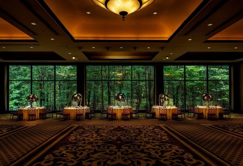 هتل Hilton Garden Inn New York / Staten Island