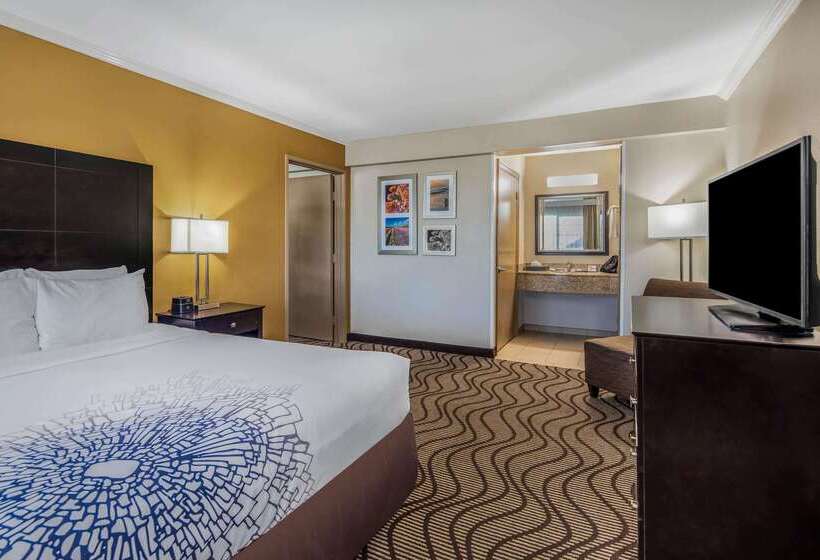 فندق La Quinta By Wyndham Carlsbad   Legoland Area
