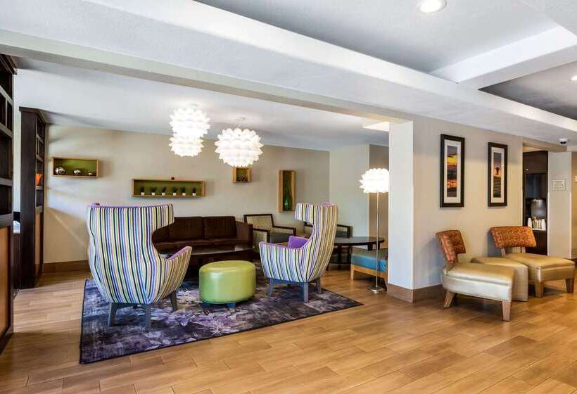 هتل La Quinta By Wyndham San Diego Mission Bay