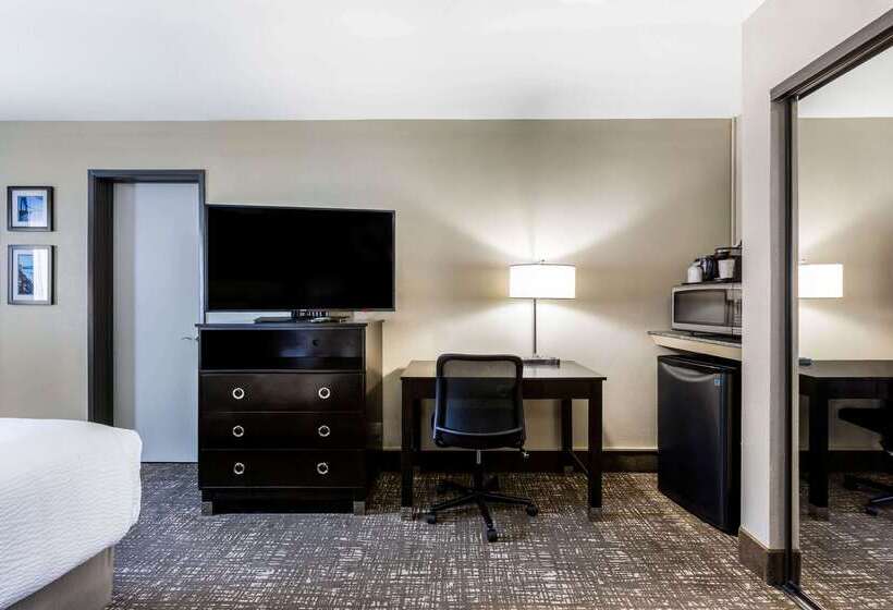 هتل La Quinta By Wyndham San Diego Mission Bay