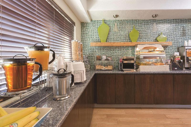 هتل La Quinta By Wyndham San Diego Mission Bay