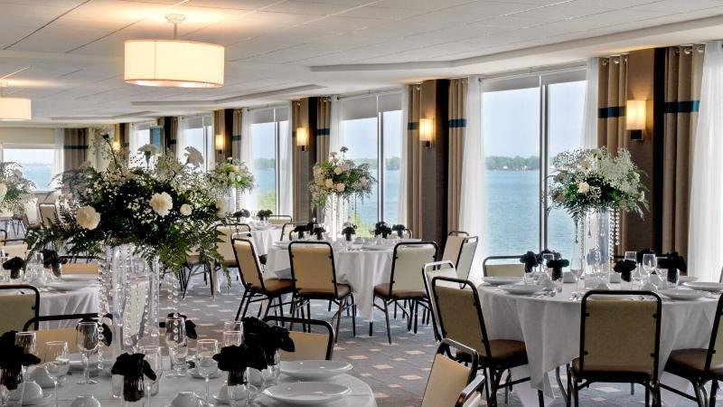 هتل Crowne Plaza Niagara Falls Ny   Riverside, An Ihg