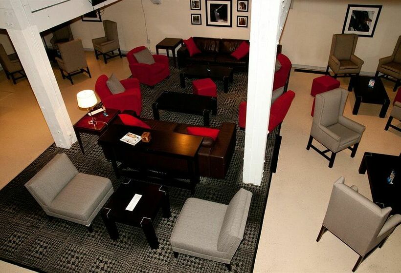 The Hotel Fresno