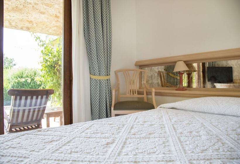 Отель Sant Elmo Beach