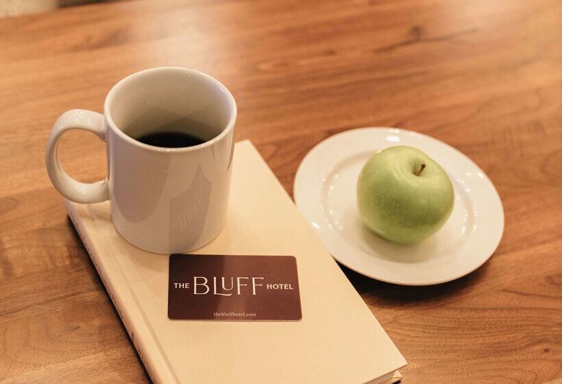 هتل The Bluff Savannah Historic, Tapestry Collection By Hilton