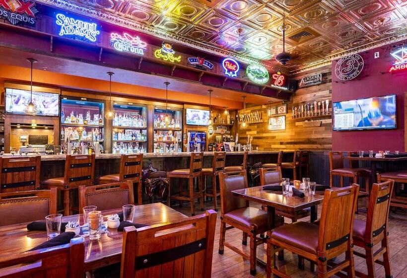 The Grand Hotel At The Grand Canyon