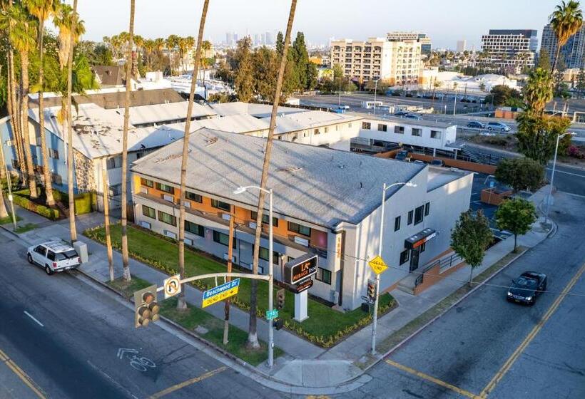 فندق صغير La Mirage Inn  Hollywood