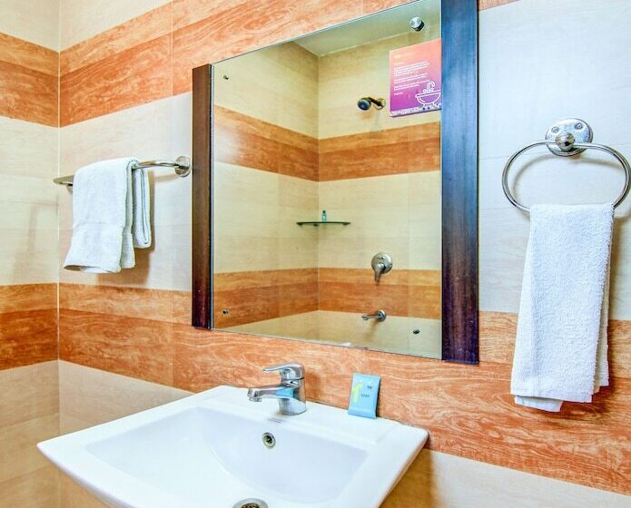 فندق Fabexpress Hemkunt Residency Noida