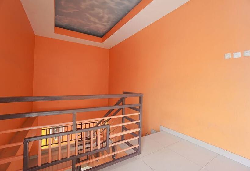 فندق Oyo 2639 Oxy Townhouse