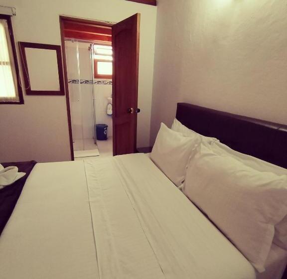 پانسیون Hospederia Sandaned