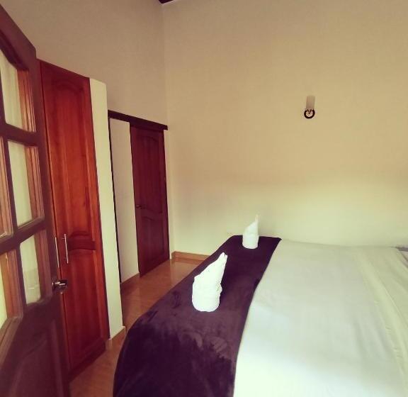 پانسیون Hospederia Sandaned