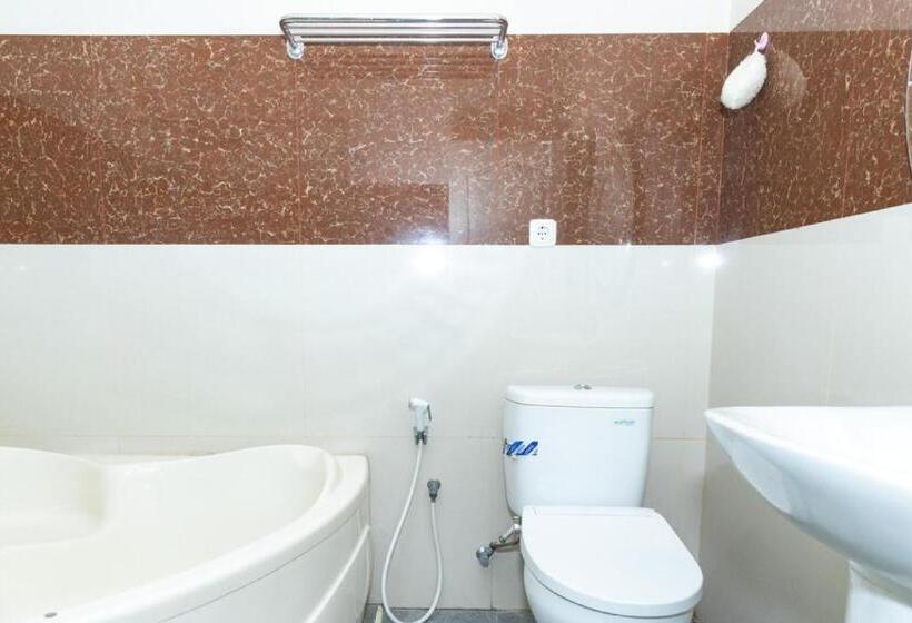 پانسیون Reddoorz Premium @ Sea Residence Manado