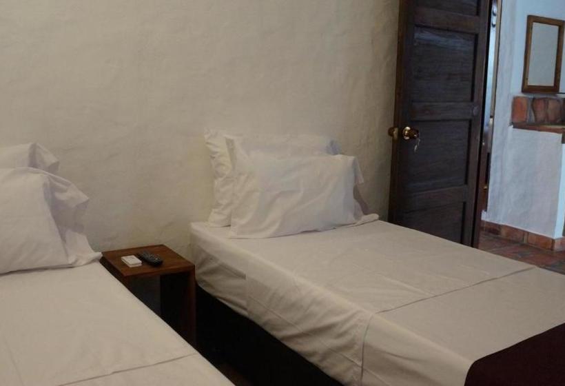 هاستل Moncogua Casa De Hospedaje