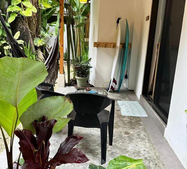 ベッドアンドブレックファースト El Chante Surf House