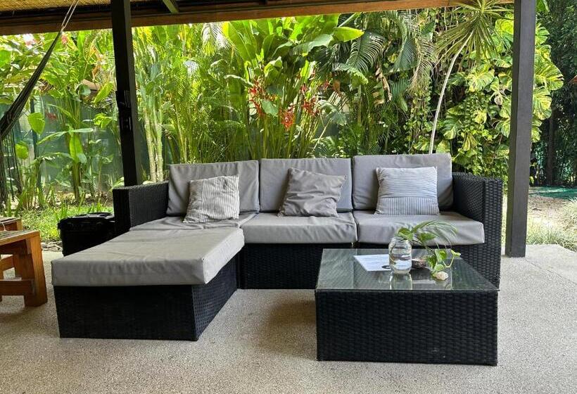 ベッドアンドブレックファースト El Chante Surf House