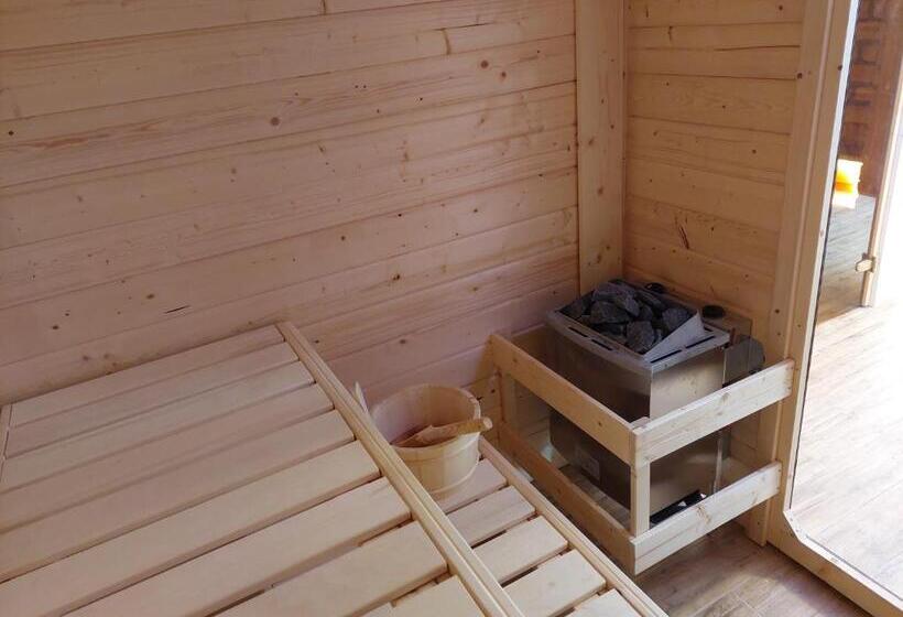 Cserke Apartmanház