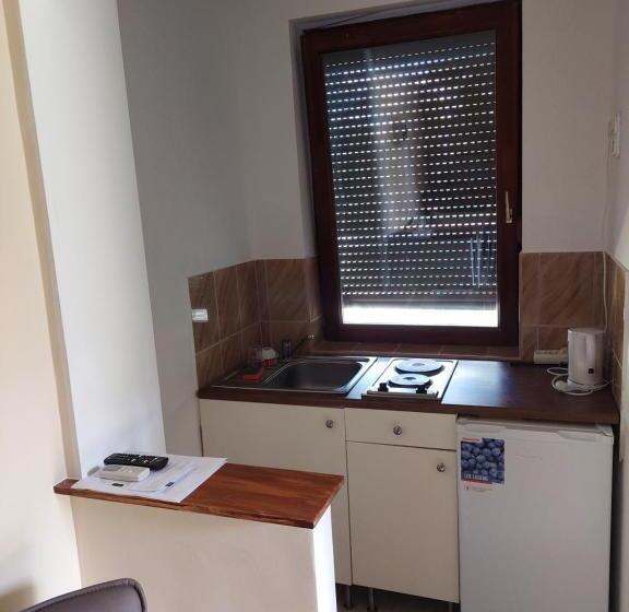 Cserke Apartmanház