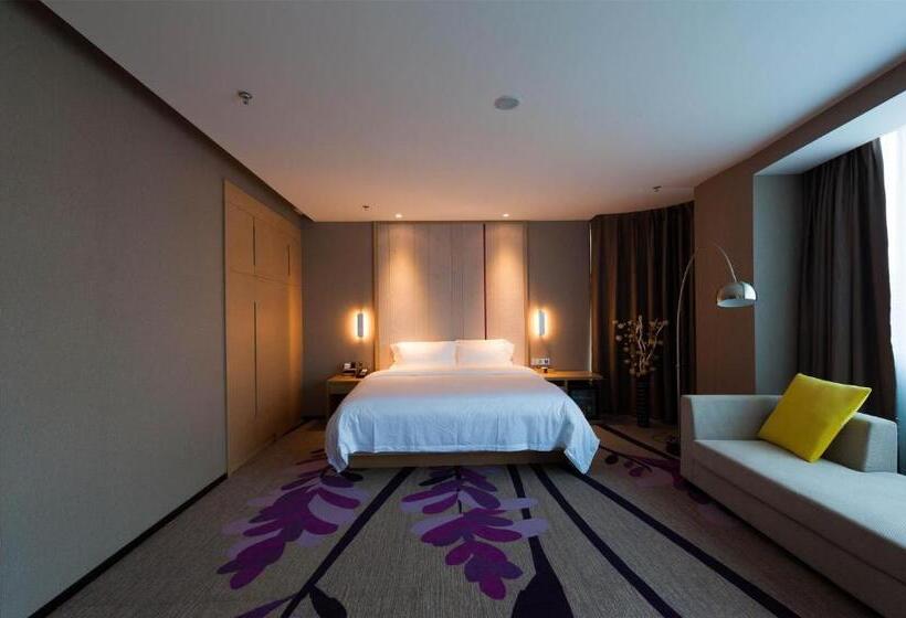 Lavande Hotel Langzhong Railway Station And International Trade City