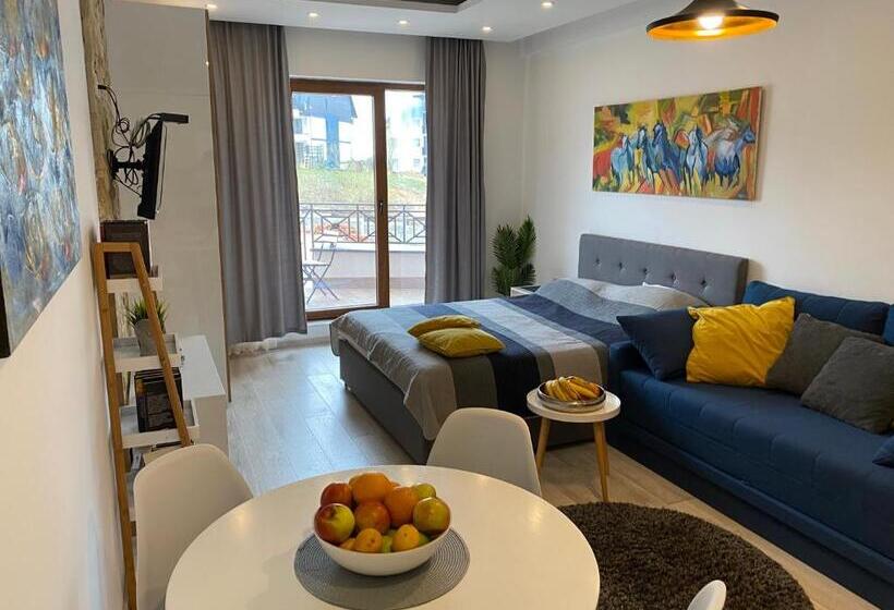 Milmari Resort   Apartman L43