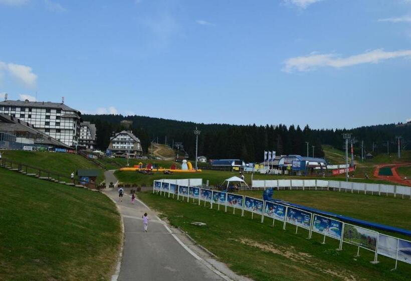 Milmari Resort   Apartman L43