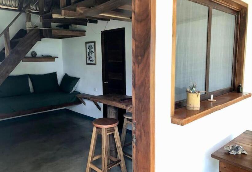 بنسيون Twoten° Surf Home