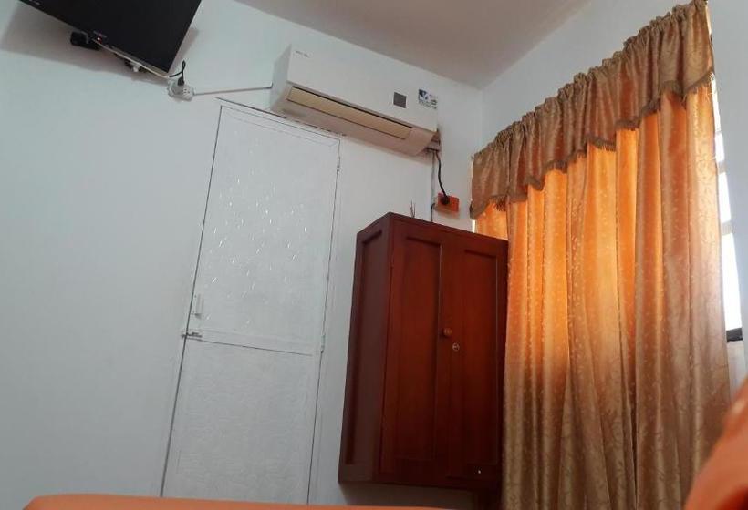 هاستل Hostal Casa Yhoanny