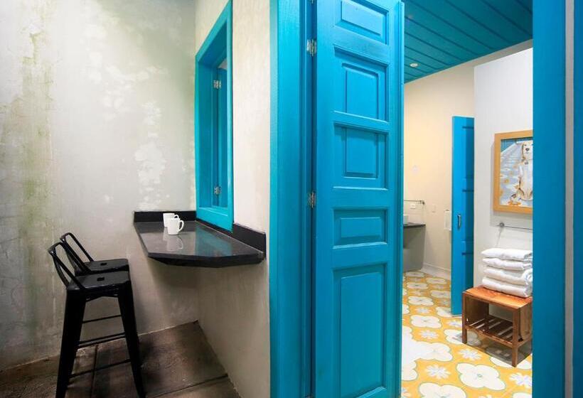 هتل Casa De Las Dos Palmas