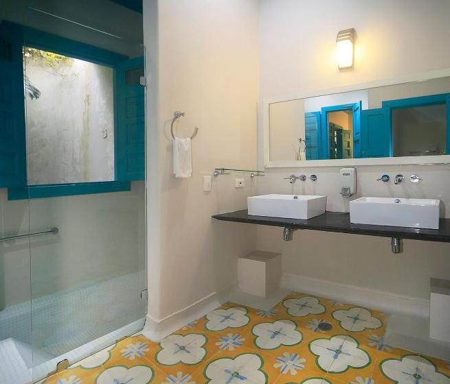 هتل Casa De Las Dos Palmas