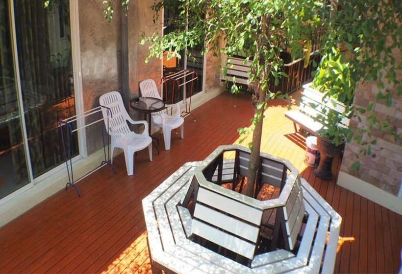 پانسیون Pennapa Chalet