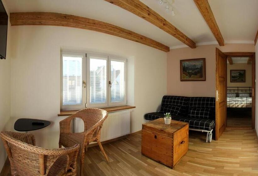 پانسیون Penzionek Jh