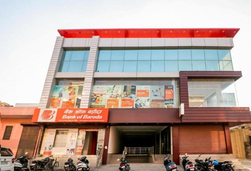 בית מלון כפרי Oyo 76431 Radhe Radhe Guest House