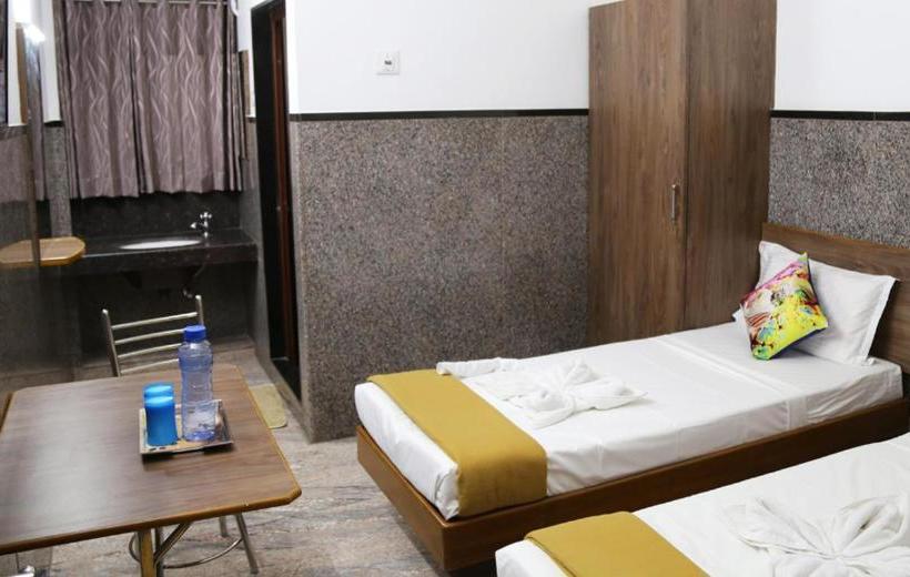 فندق Ram Inn A Business Stay