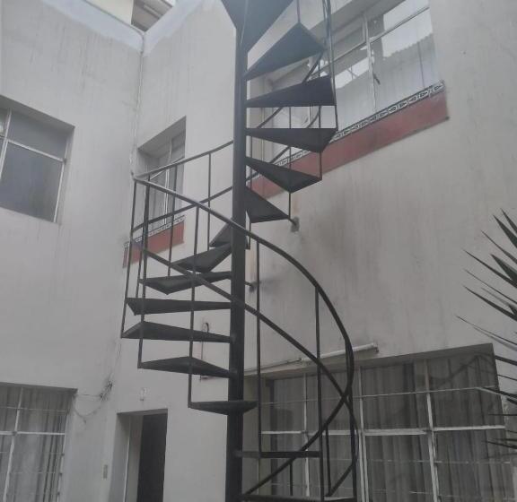 Pension Enhebra House