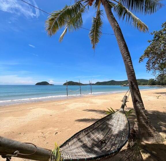 استراحتگاه Baan Koh Mak
