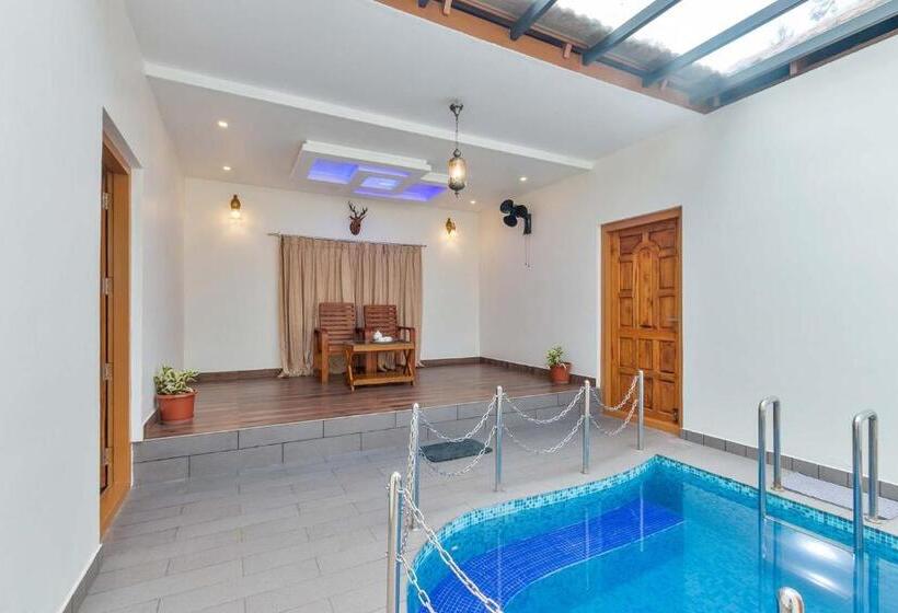 منتجع Stayvista At Serene Valley With Bonfire & Badminton