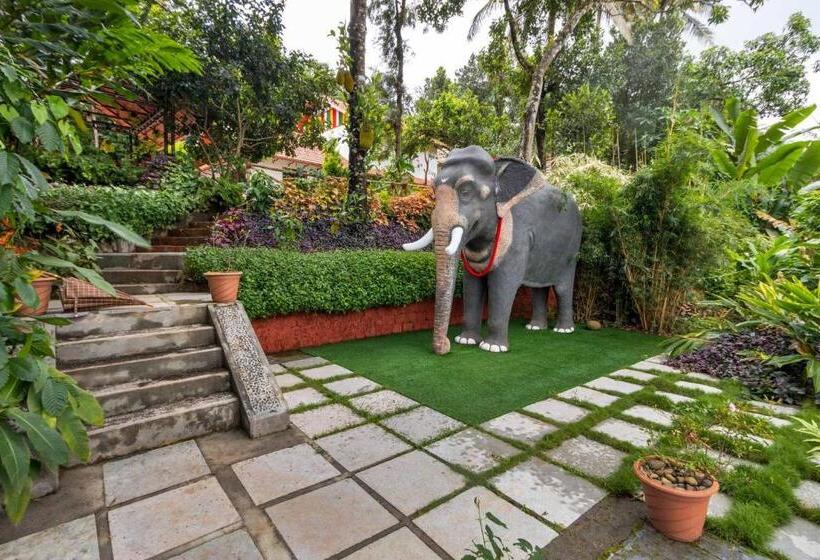 منتجع Stayvista At Serene Valley With Bonfire & Badminton